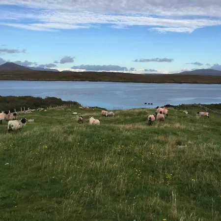 Apartment At Island Cottage, Inishnee, Roundstone Galway